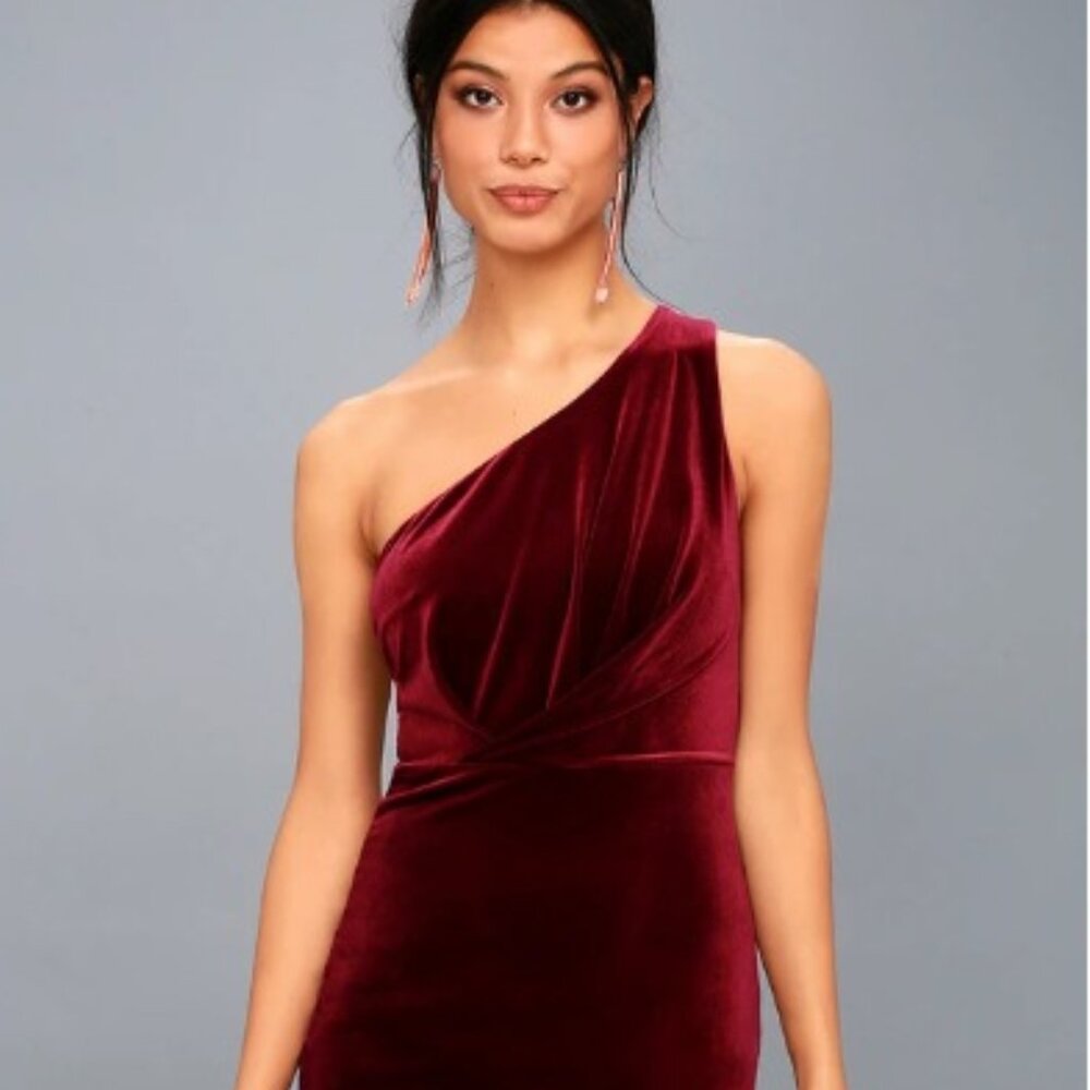 Sexy burgundy dress
